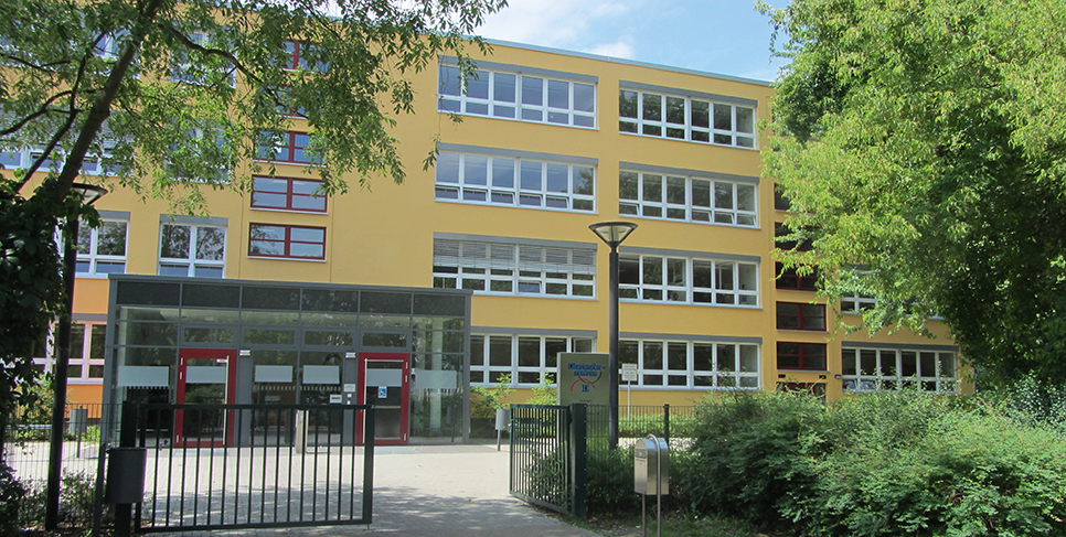 Gebäude des Oberstufenzentrum 2 Wirtschaft und Verwaltung – Europaschule