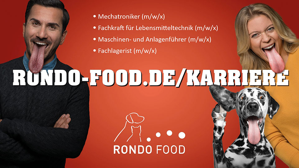 Werbekampagne: Zwei Personen strecken die Zunge weit raus wie der Hund auf dem Bild